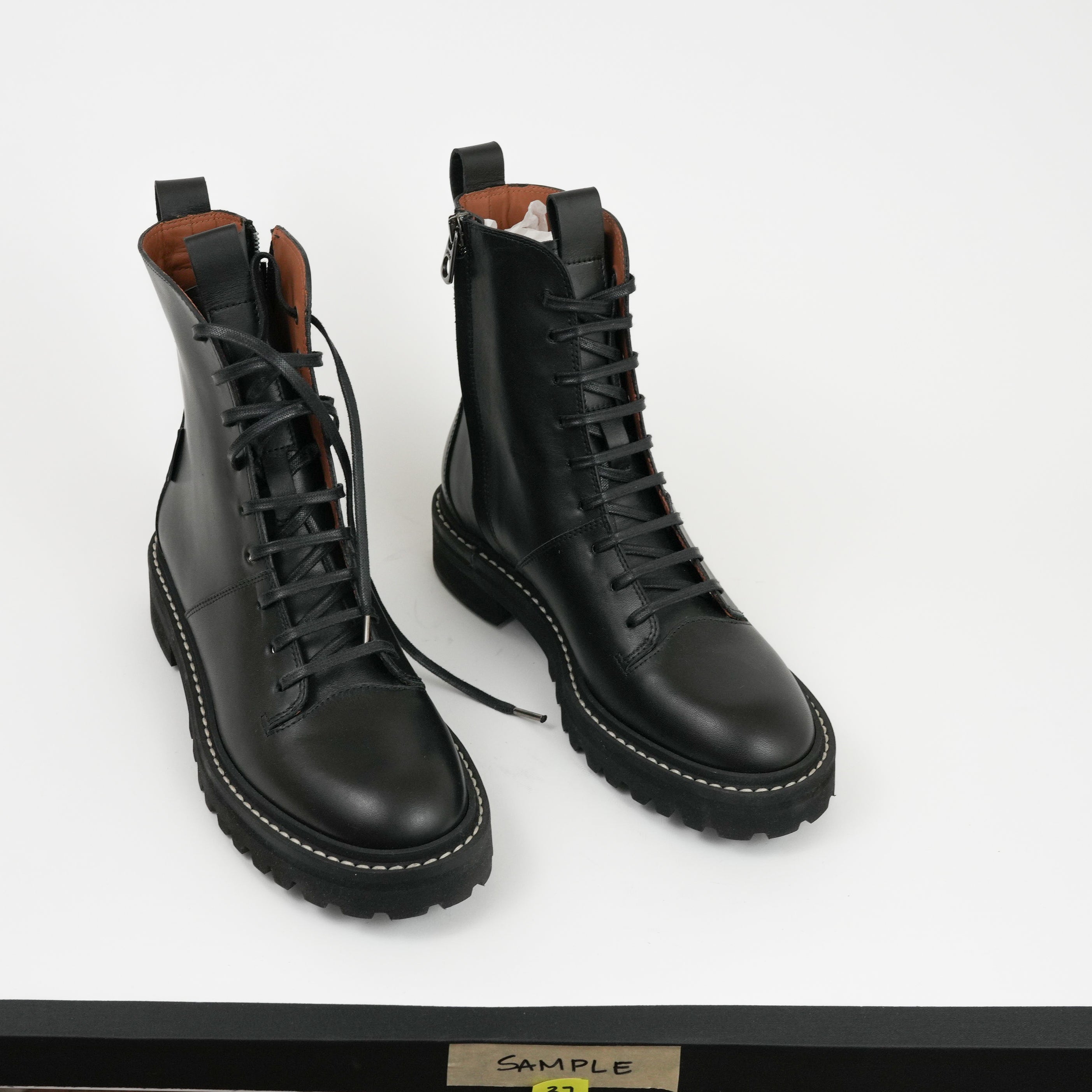 Boots and Shoes – Labucq Archive