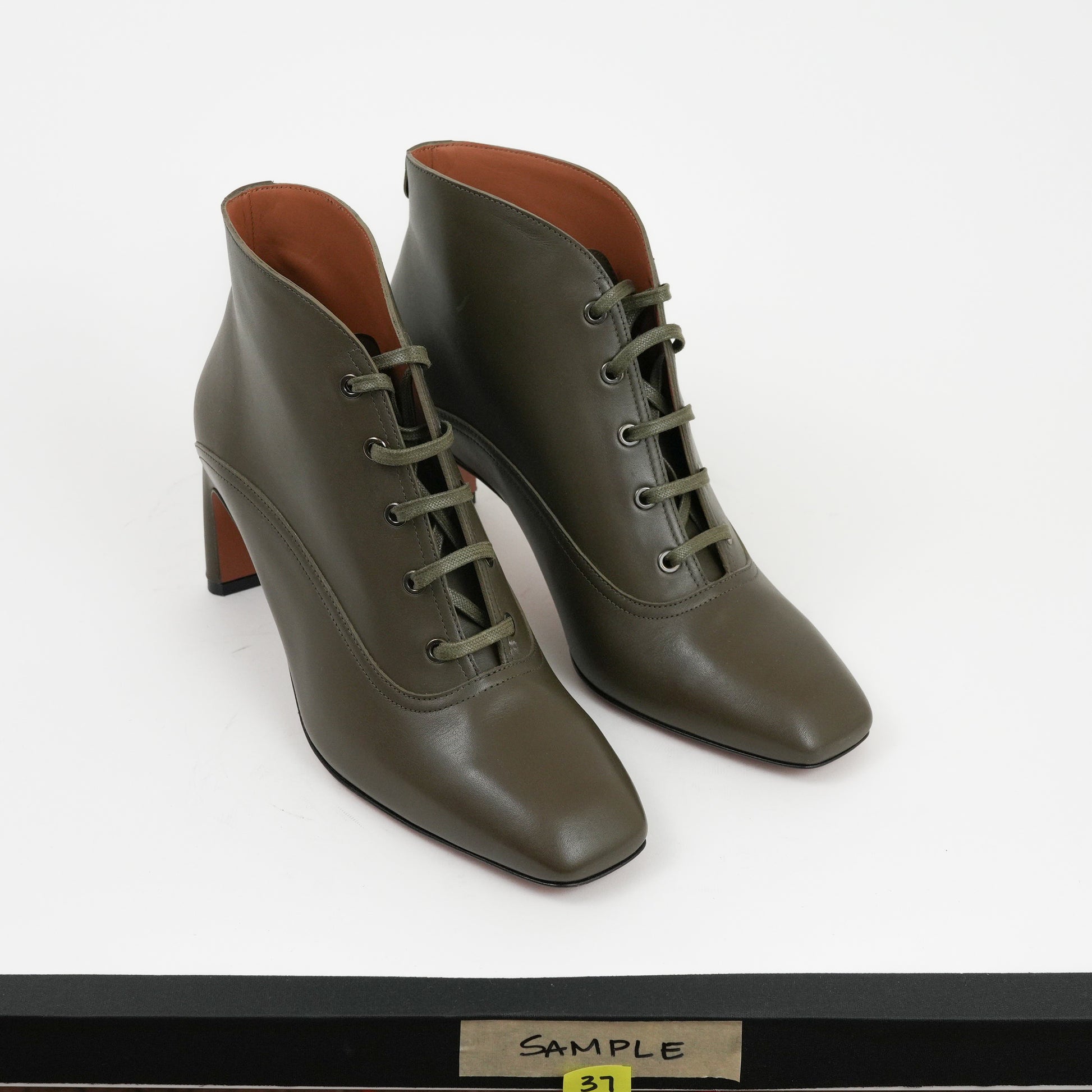 Jil Boot II Olive Sample Size 37