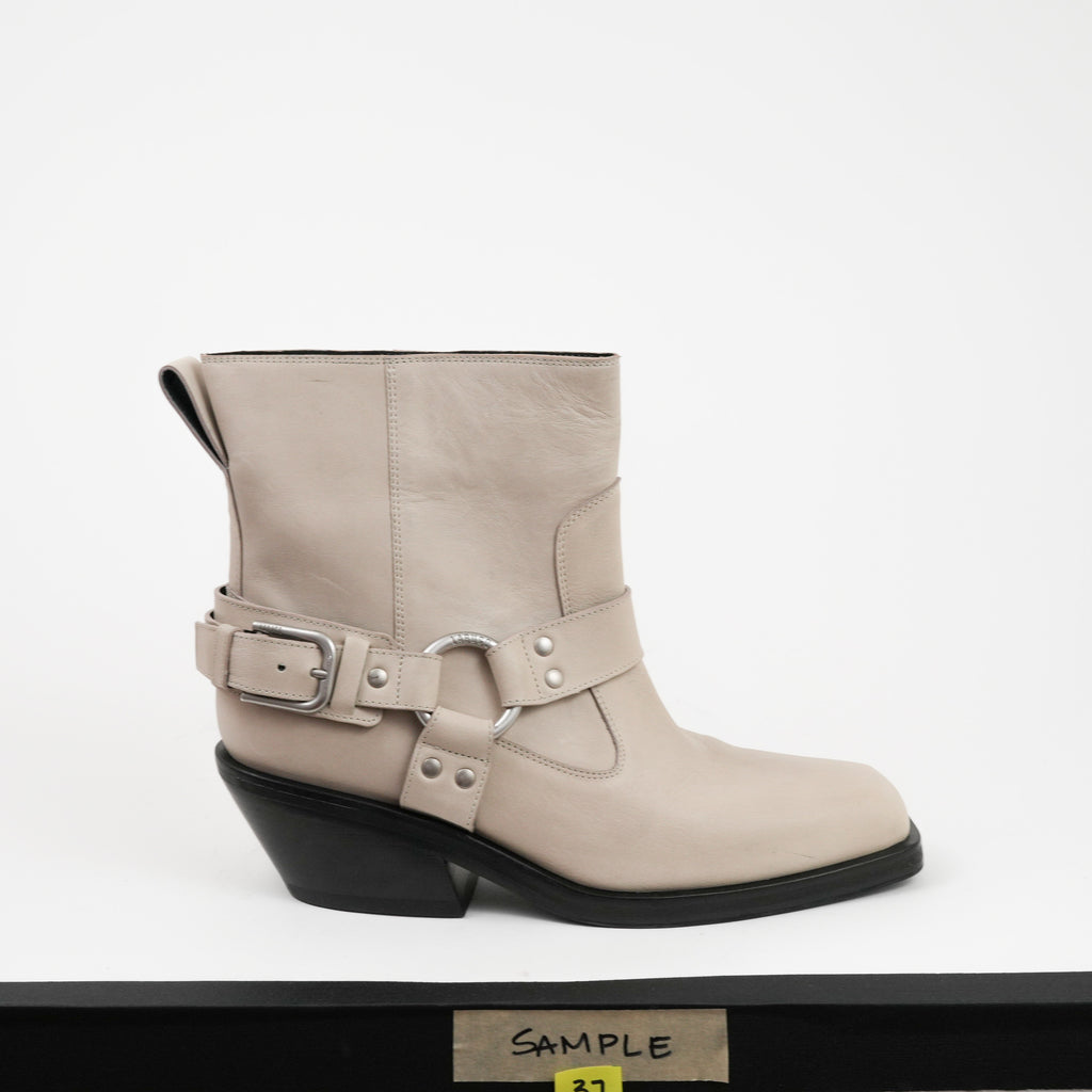 Waymore Boot Bone Sample Size 37