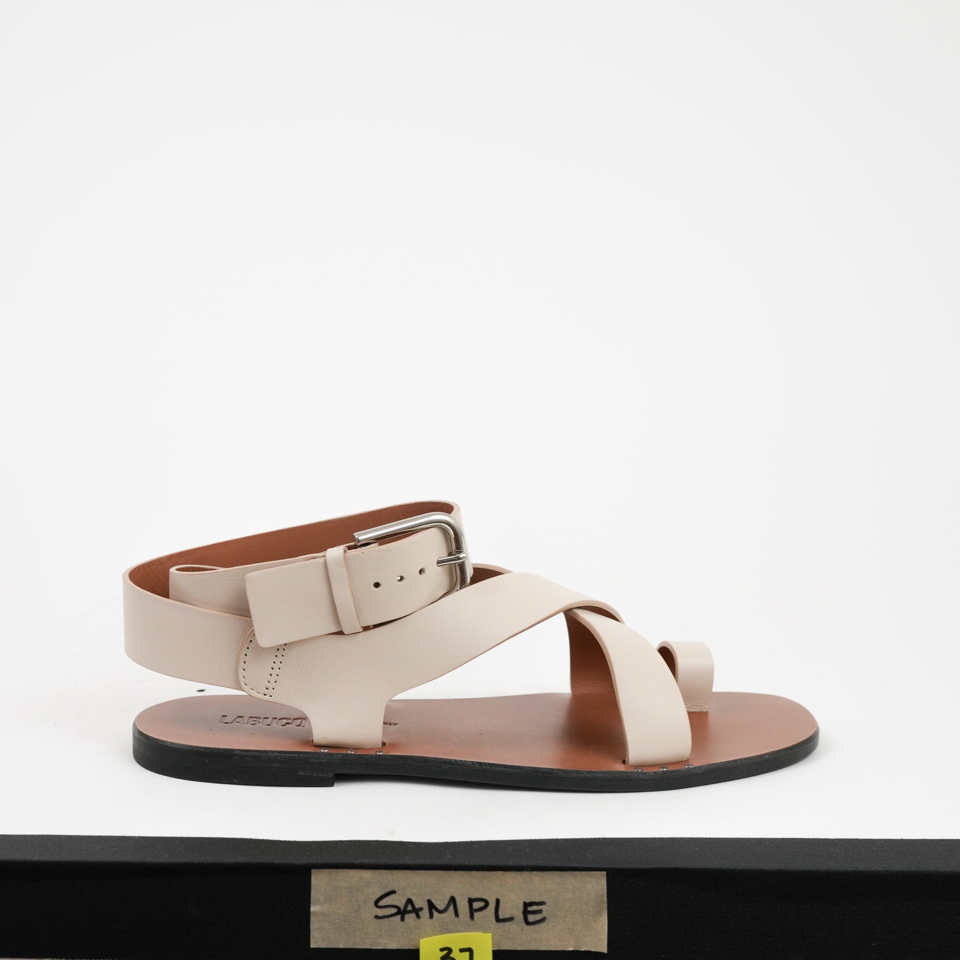 Esther Sandal Ivory Sample Size 37