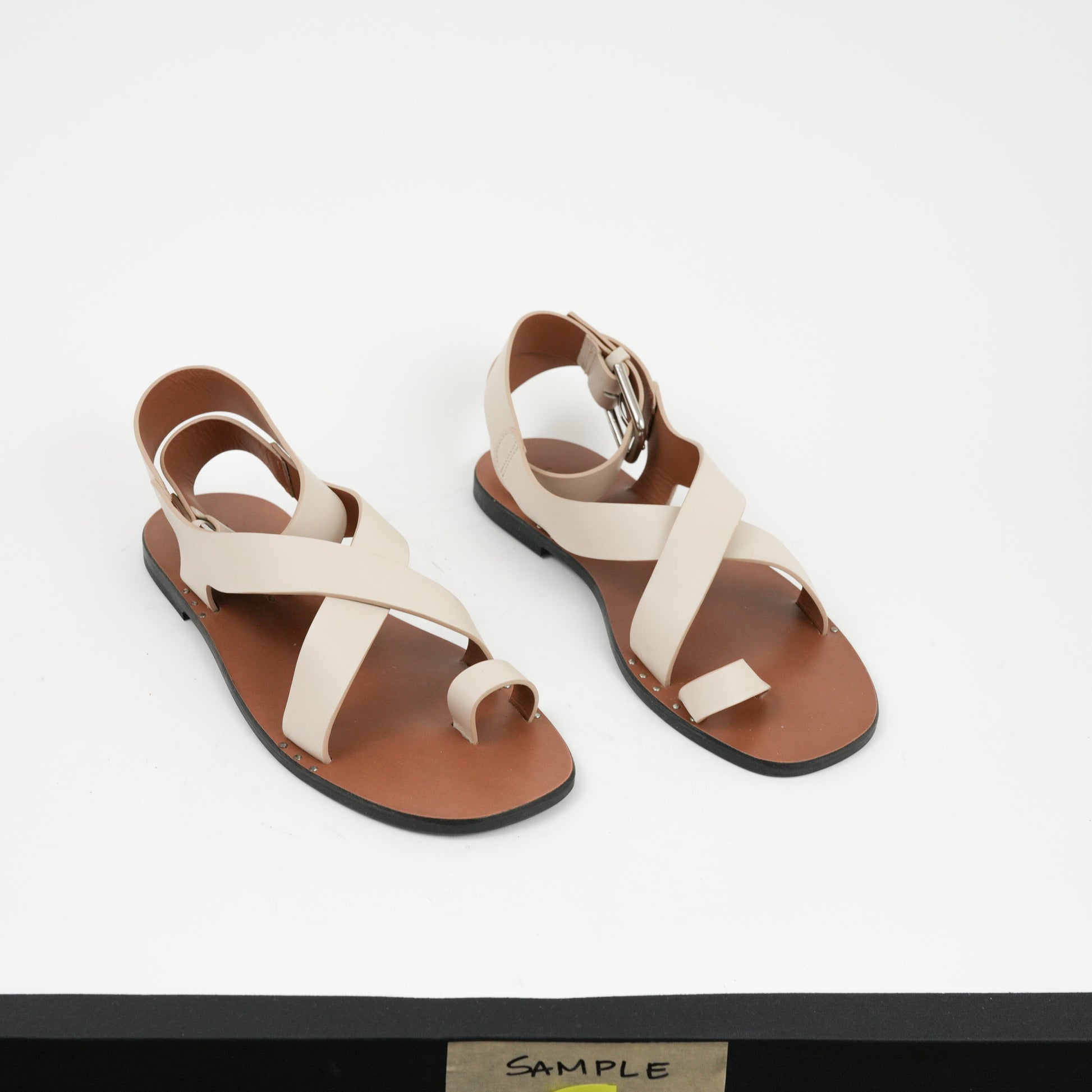 Esther Sandal Ivory Sample Size 37