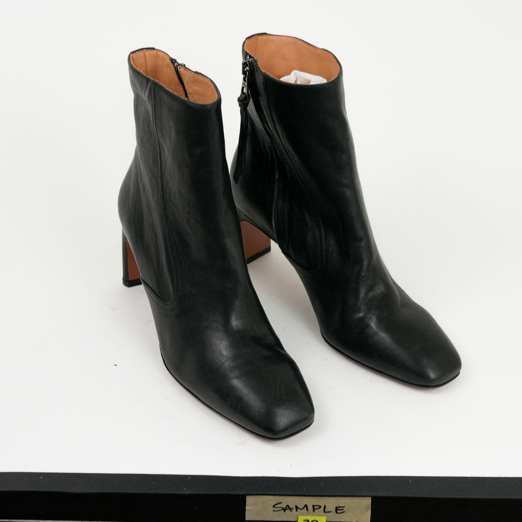 Jules Boot Black Sample 39
