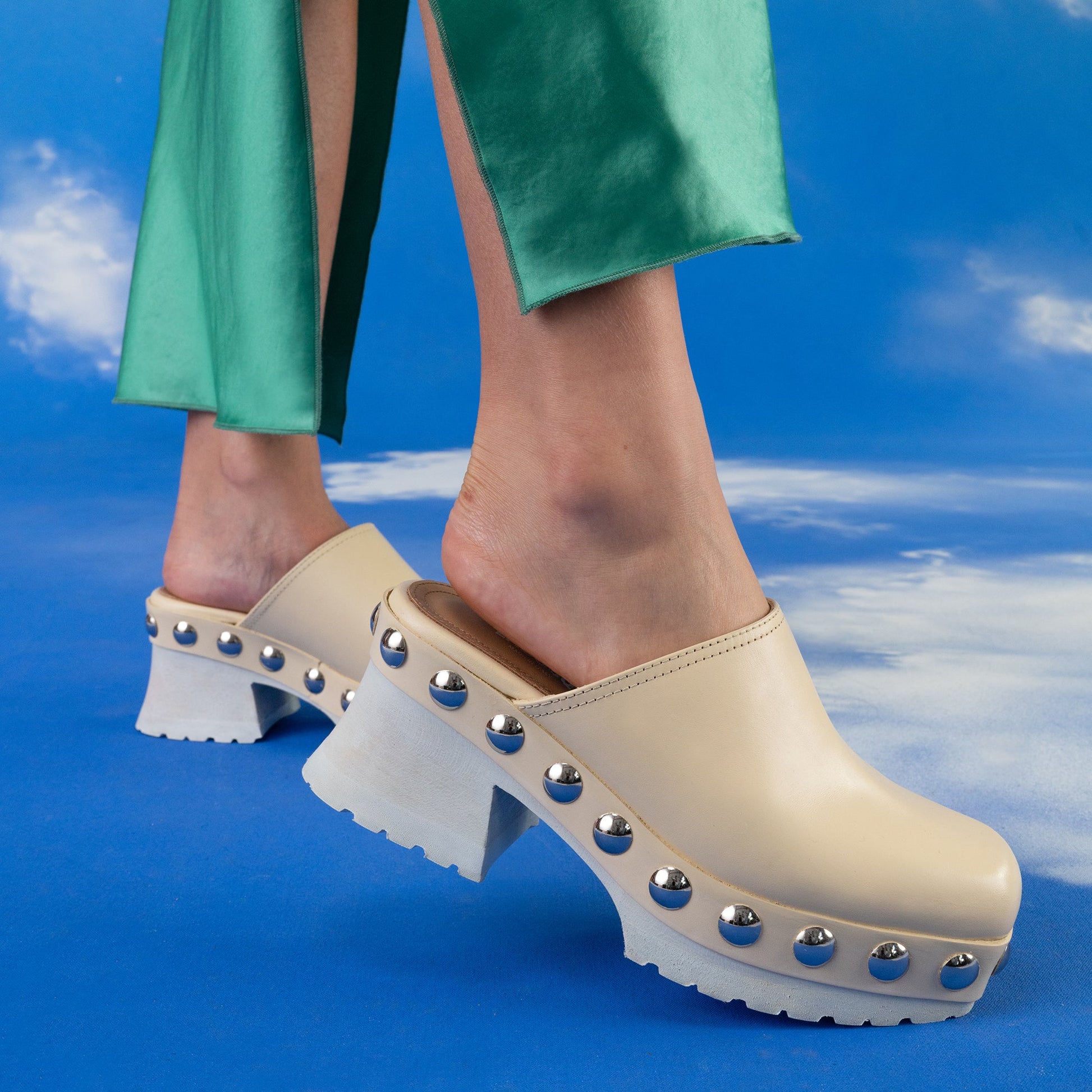 Labucq Clog Mule Cream Vachetta Leather with Silver Studs