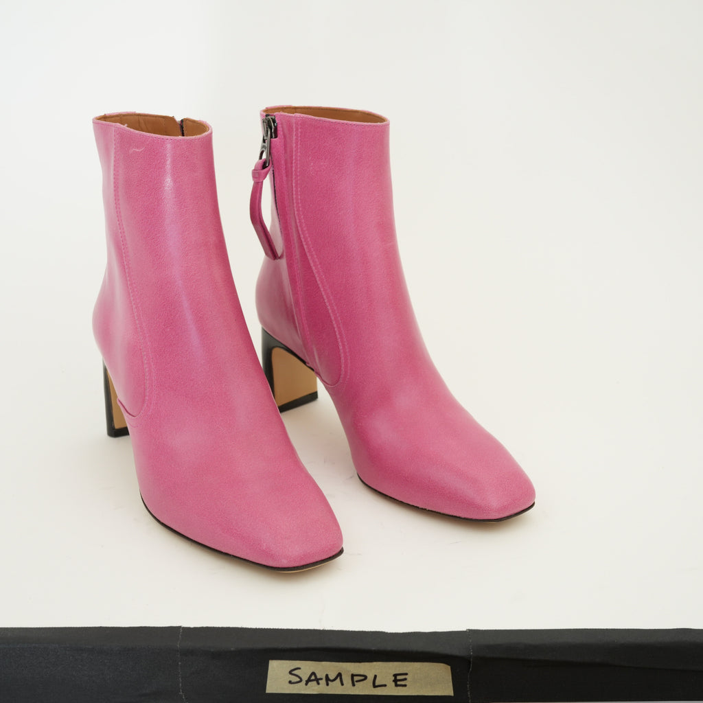 Jules II Pink Waxy Sample 37