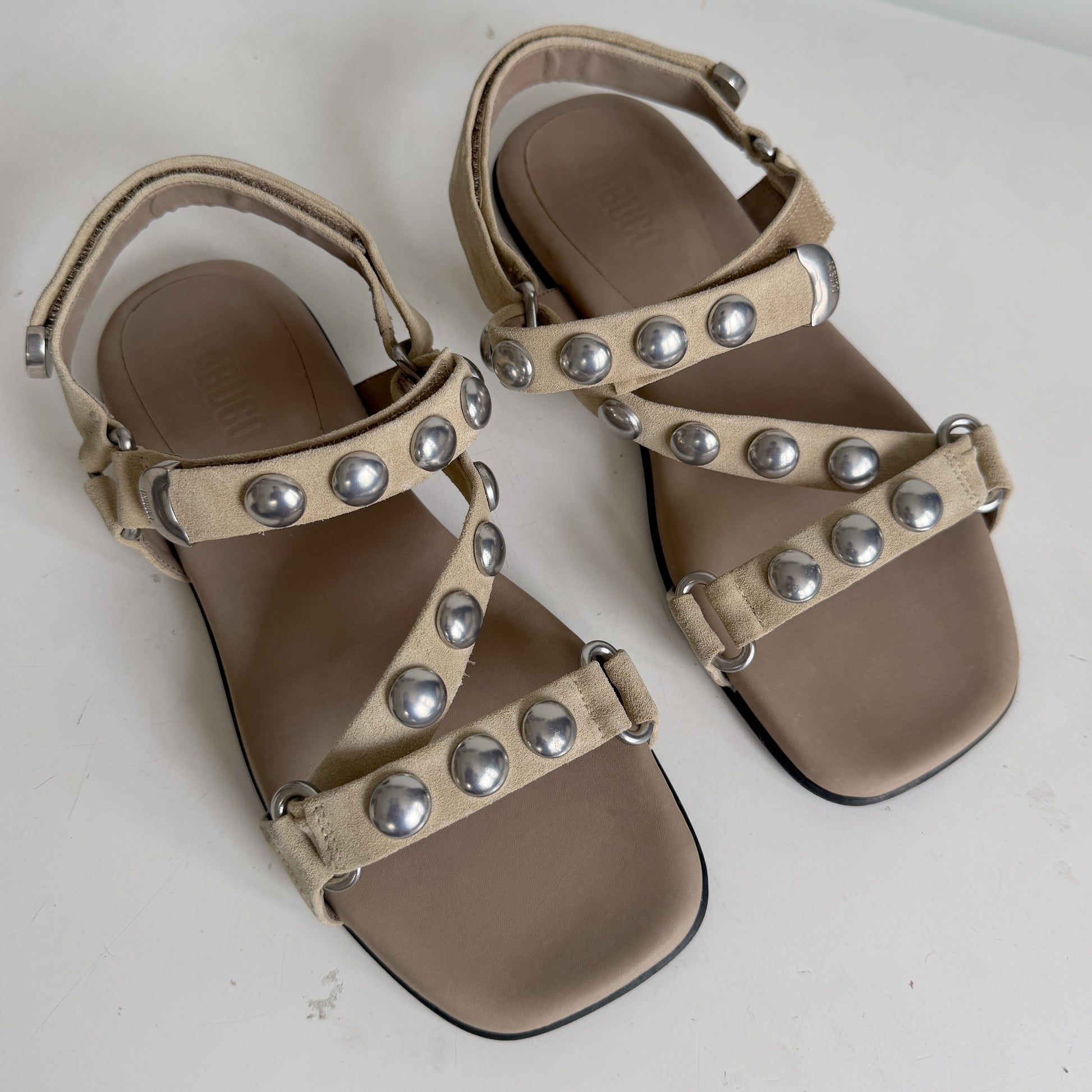 Siri Sandal Stone Sample Size 37