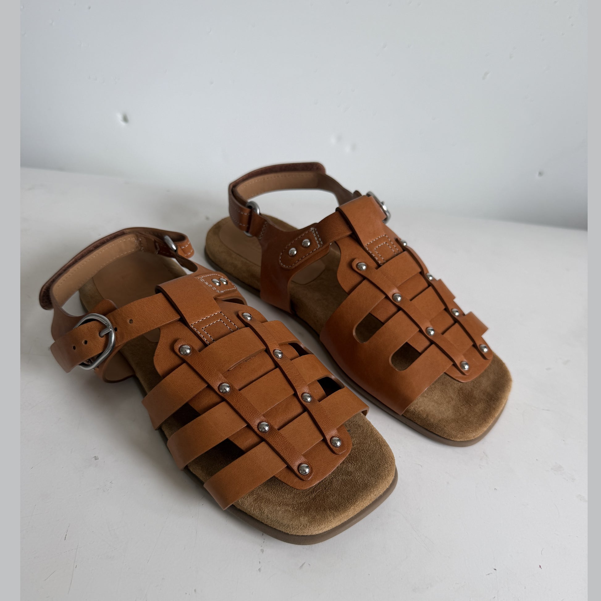 Lowmer Sandal Tan Sample Size 37