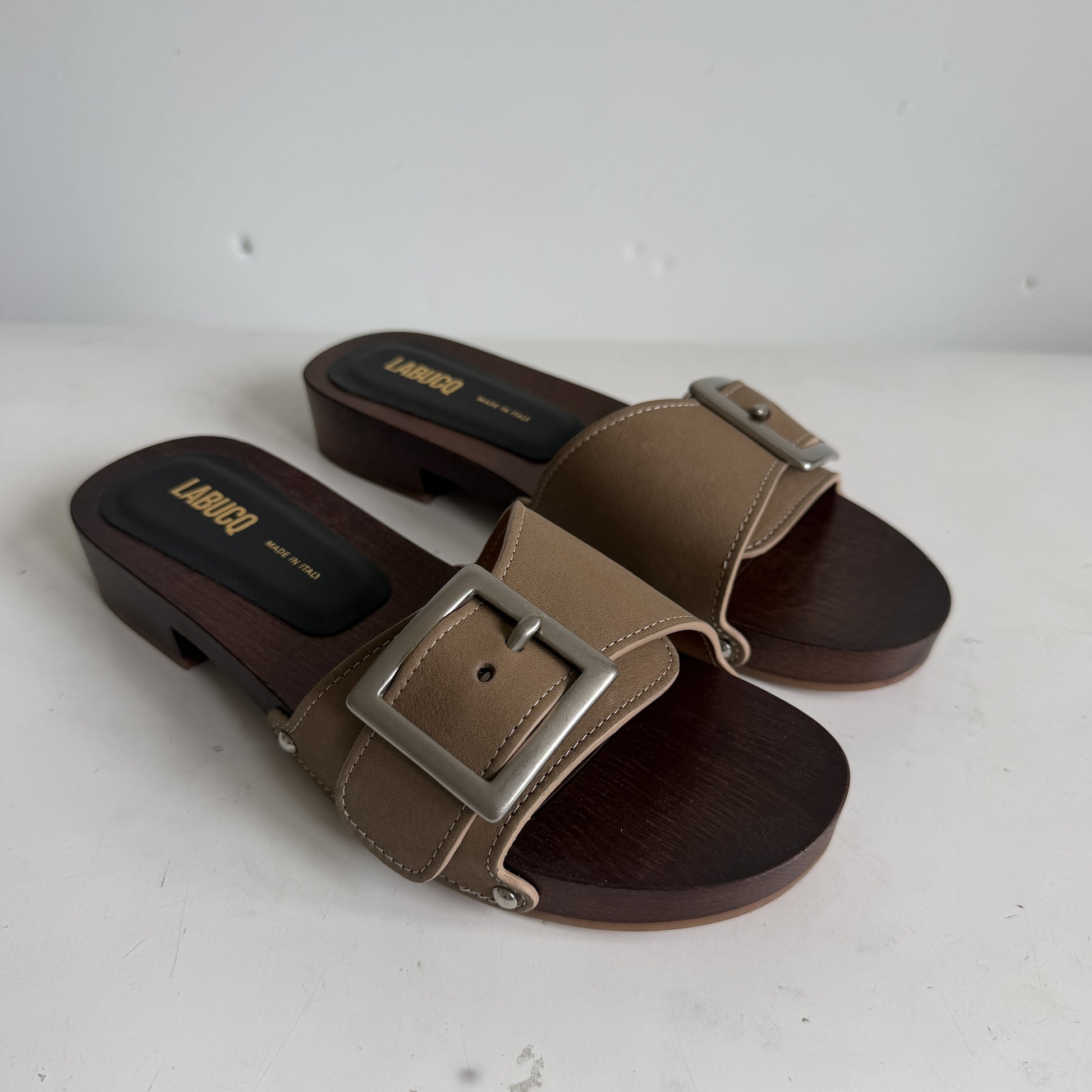 Hester Sandal Taupe Sample Size 37