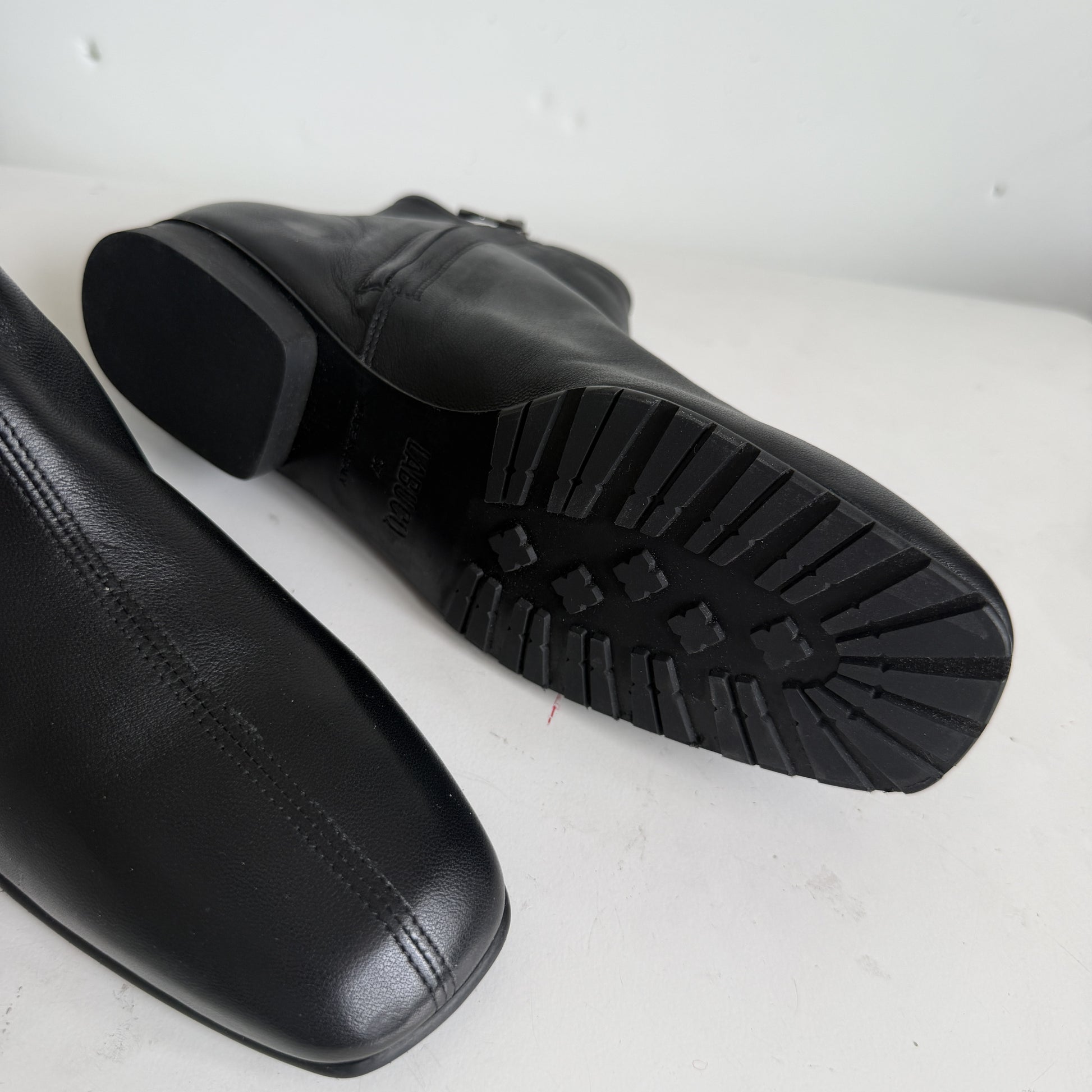 Flat Soft Ankle Boot Black Sample Size 37