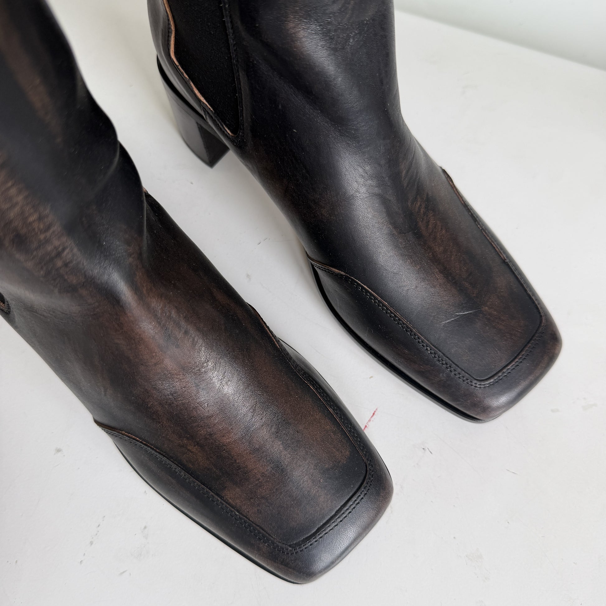 Knee High Elastic Gore Boot Black Sample Size 37