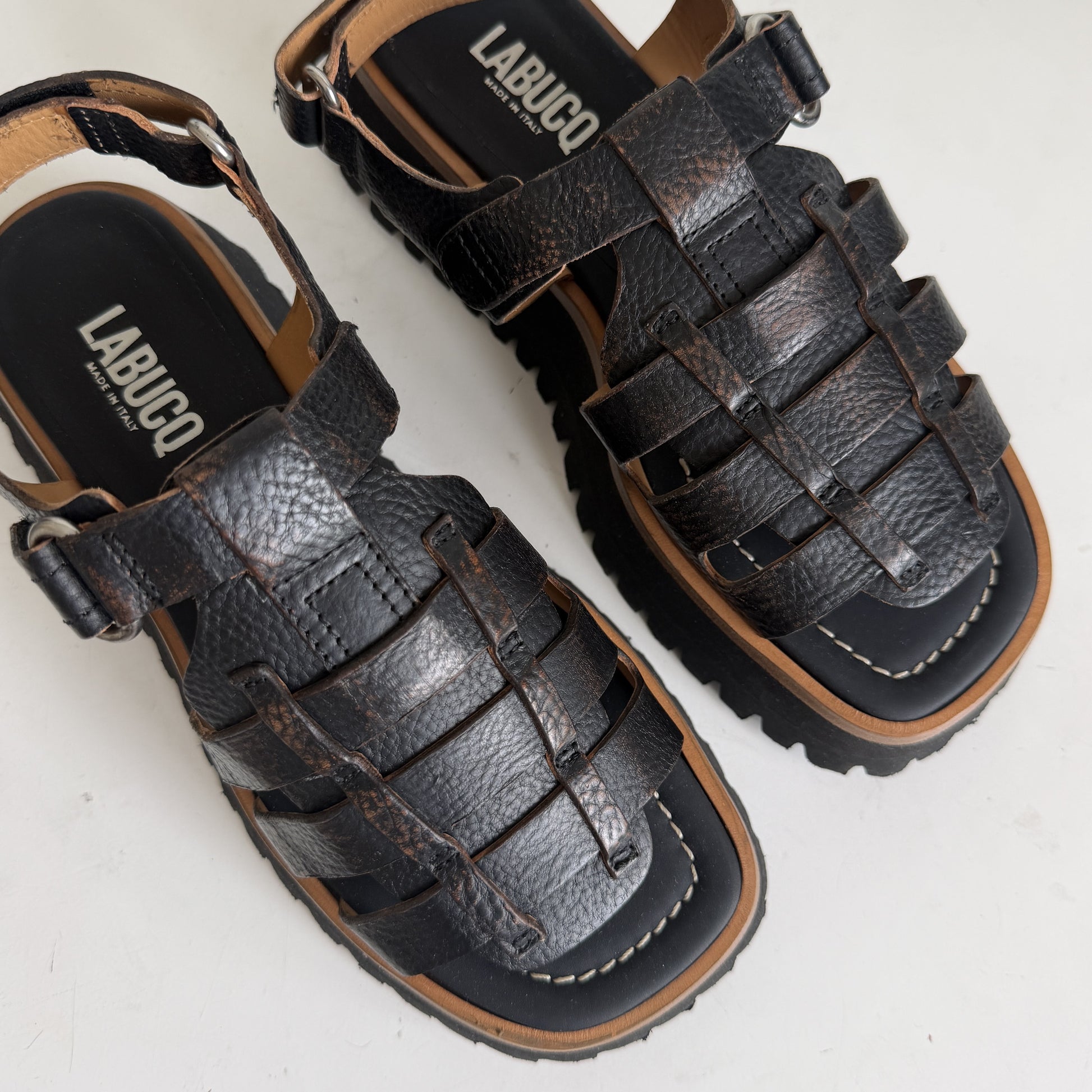 Boomer Sandal Black Brush Sample Size 37