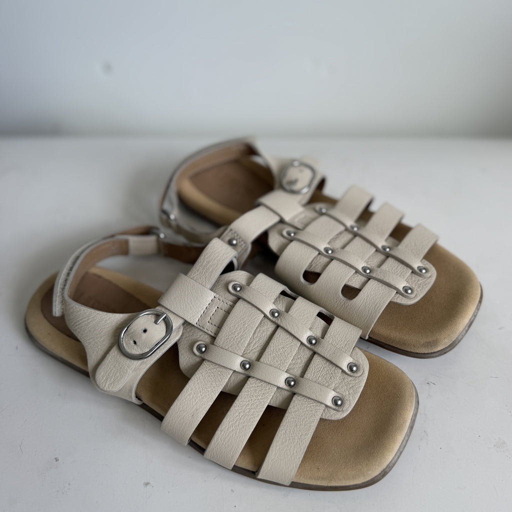 Lowmer Sandal Cream Size 38