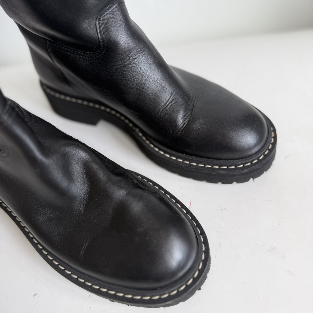 Cavalry Mid Boot Black Sample Size 38