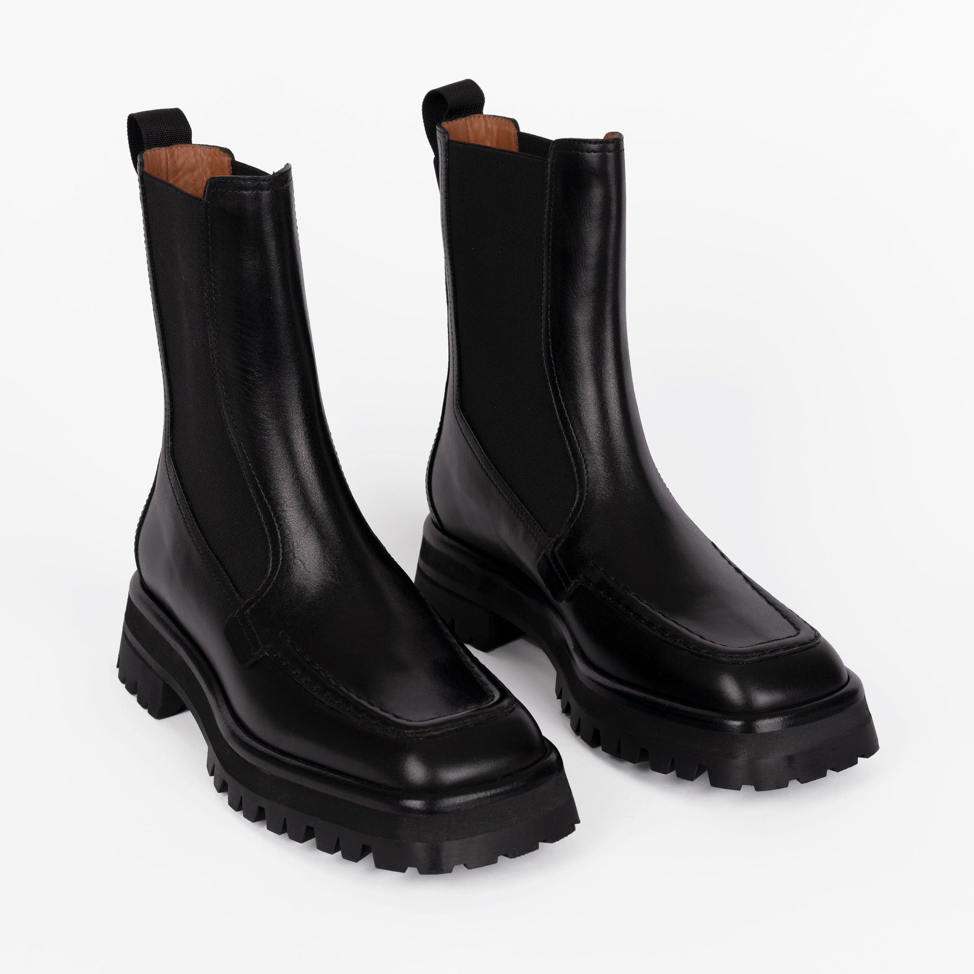 Labucq Irving Boot Black | Side View