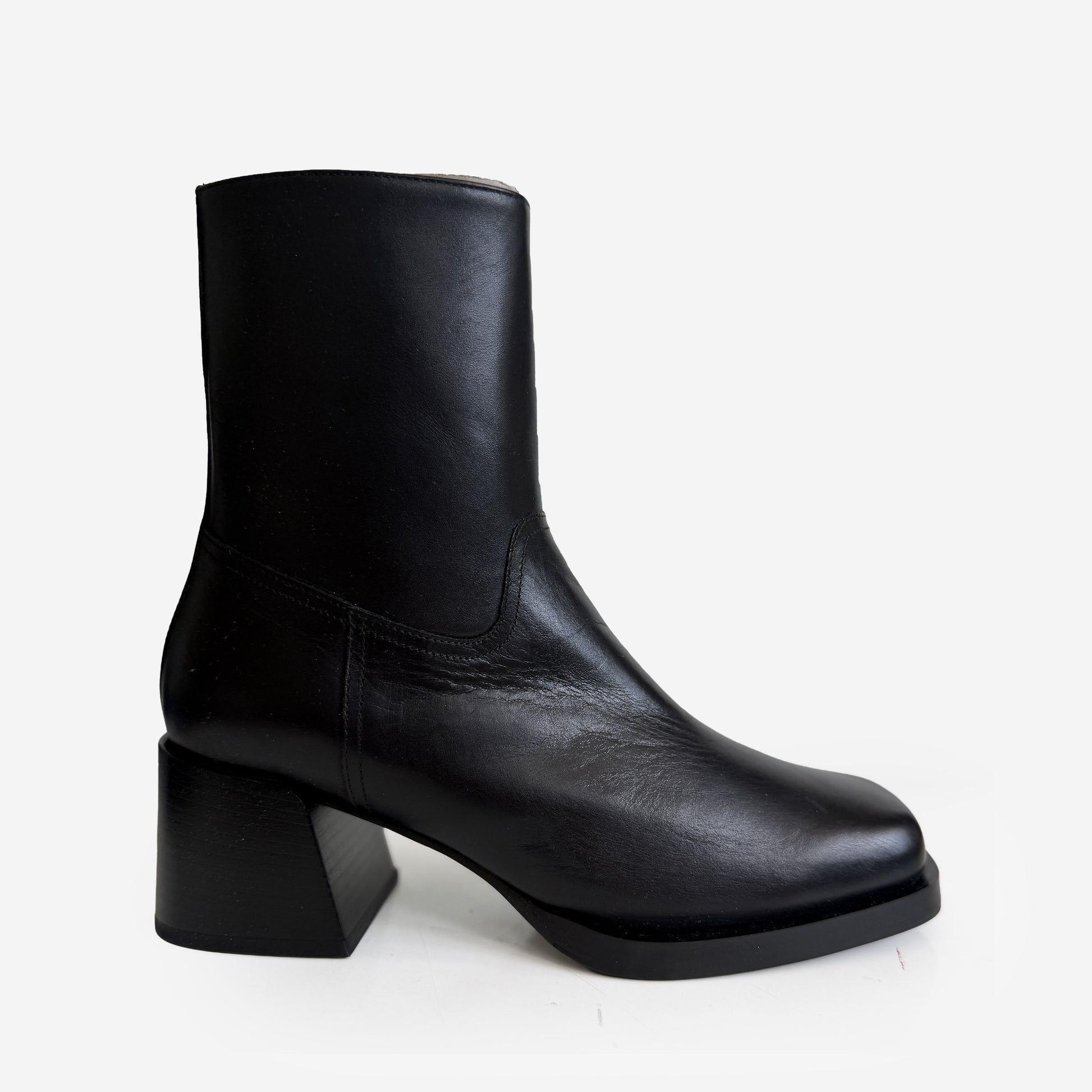 Joan Boot Black Size 39 - Like New