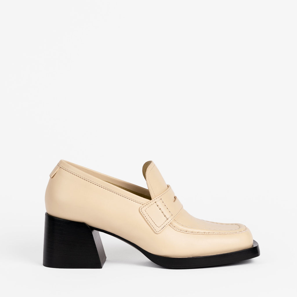 Labucq Kitty Loafer Cream | Side View