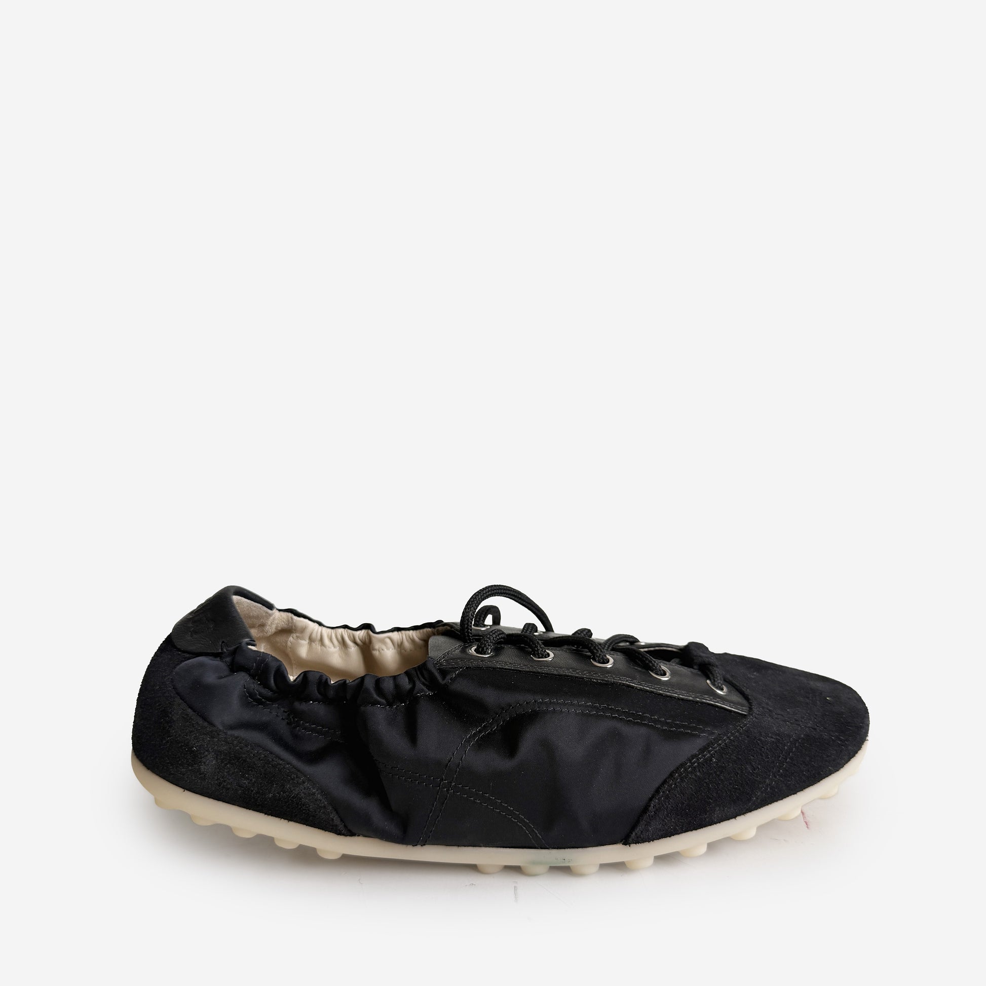 Soft Runner Black Satin Leather Sample Size 37