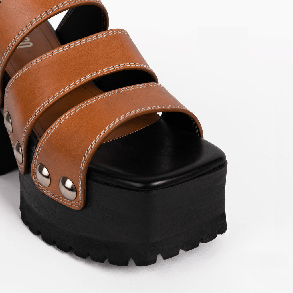 Labucq Slog Clog Sandal Tan Vacchetta Leather with silver studs